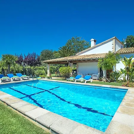 Geranios Villa