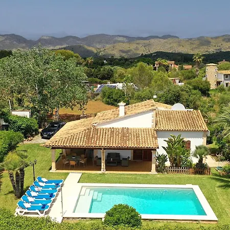 Geranios Villa *